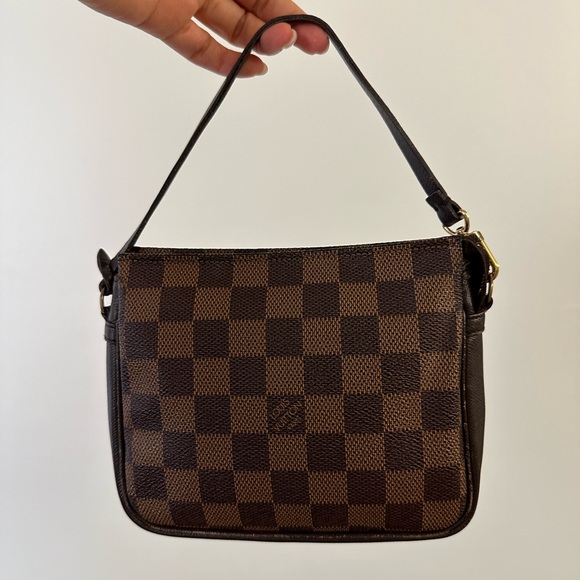 Louis Vuitton Trousse Pochette in Damier Ebene - Picture 2 of 12